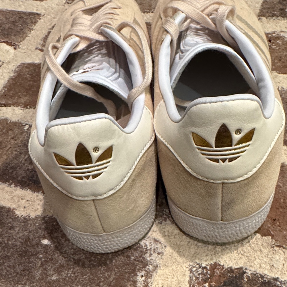 Adidas Originals Gazelle Ecru Suede Sneakers size 7.5 - Picture 5 of 7